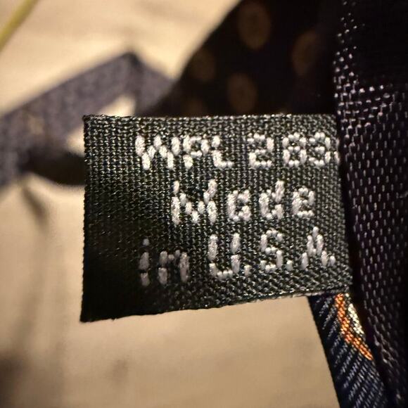 Mario Valentino Vintage Silk Tie Geometric Navy Blue Made in USA Italian Silk - Picture 6 of 8